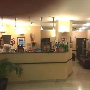 4* Hotel Vesuvio